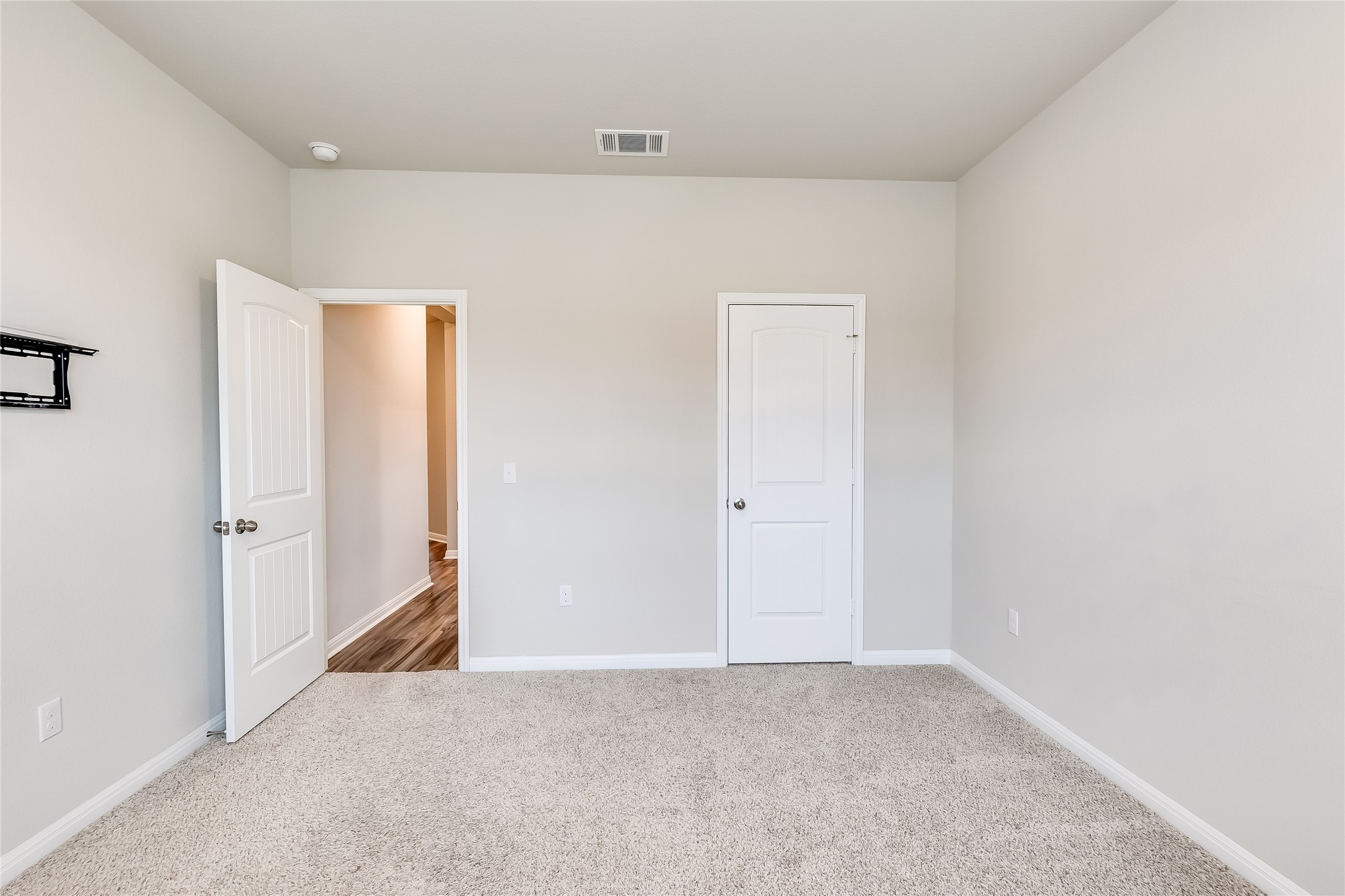 312 Empress Tree Drive Leander, TX 78641 - Photo 19 of 35 a view of an empty room