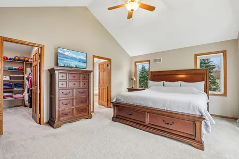 $734,900 | N53W26727 Arrowhead Drive, Lisbon, WI 53072
