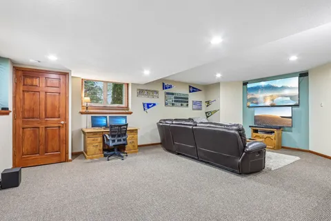 $734,900 | N53W26727 Arrowhead Drive, Lisbon, WI 53072