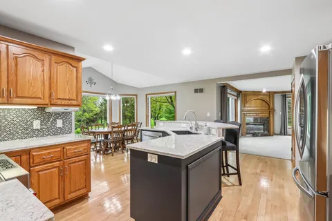 $734,900 | N53W26727 Arrowhead Drive, Lisbon, WI 53072