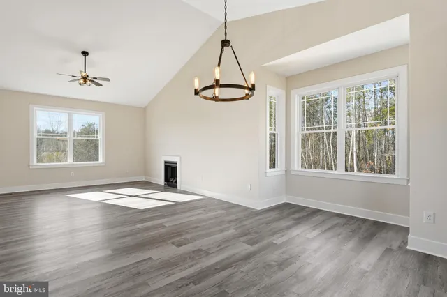 $555,000 | 28549 Eleys Frd Ford, Unit ELEYS, Richardsville, VA 22736