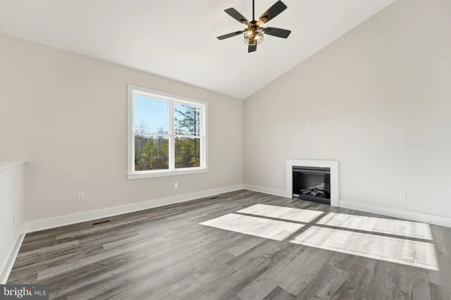 $555,000 | 28549 Eleys Frd Ford, Unit ELEYS, Richardsville, VA 22736