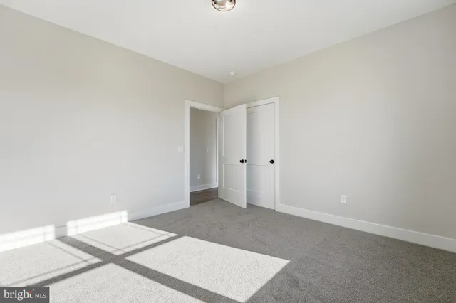 $555,000 | 28549 Eleys Frd Ford, Unit ELEYS, Richardsville, VA 22736