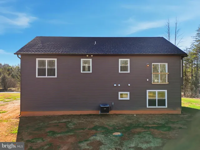 $555,000 | 28549 Eleys Frd Ford, Unit ELEYS, Richardsville, VA 22736