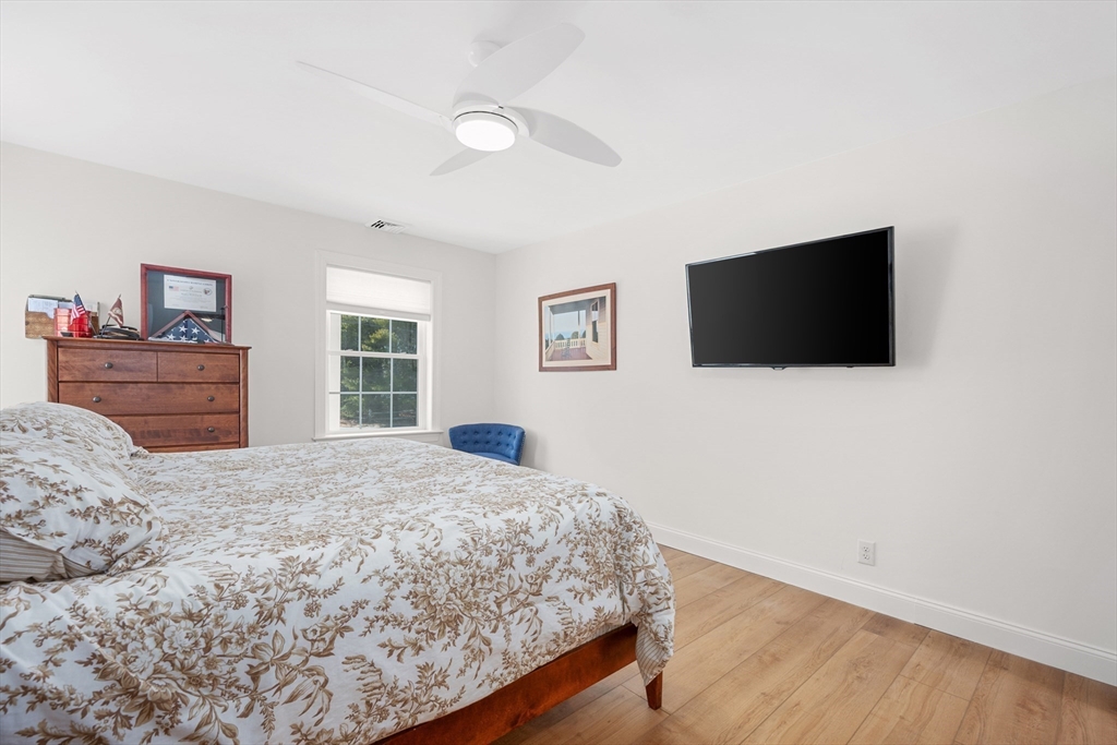 122 Exeter Road Yarmouth, MA 02673 - Photo 19 of 42