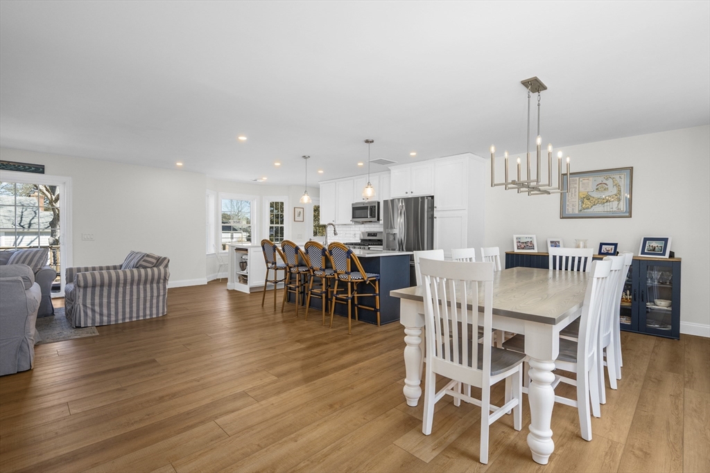 122 Exeter Road Yarmouth, MA 02673 - Photo 5 of 42