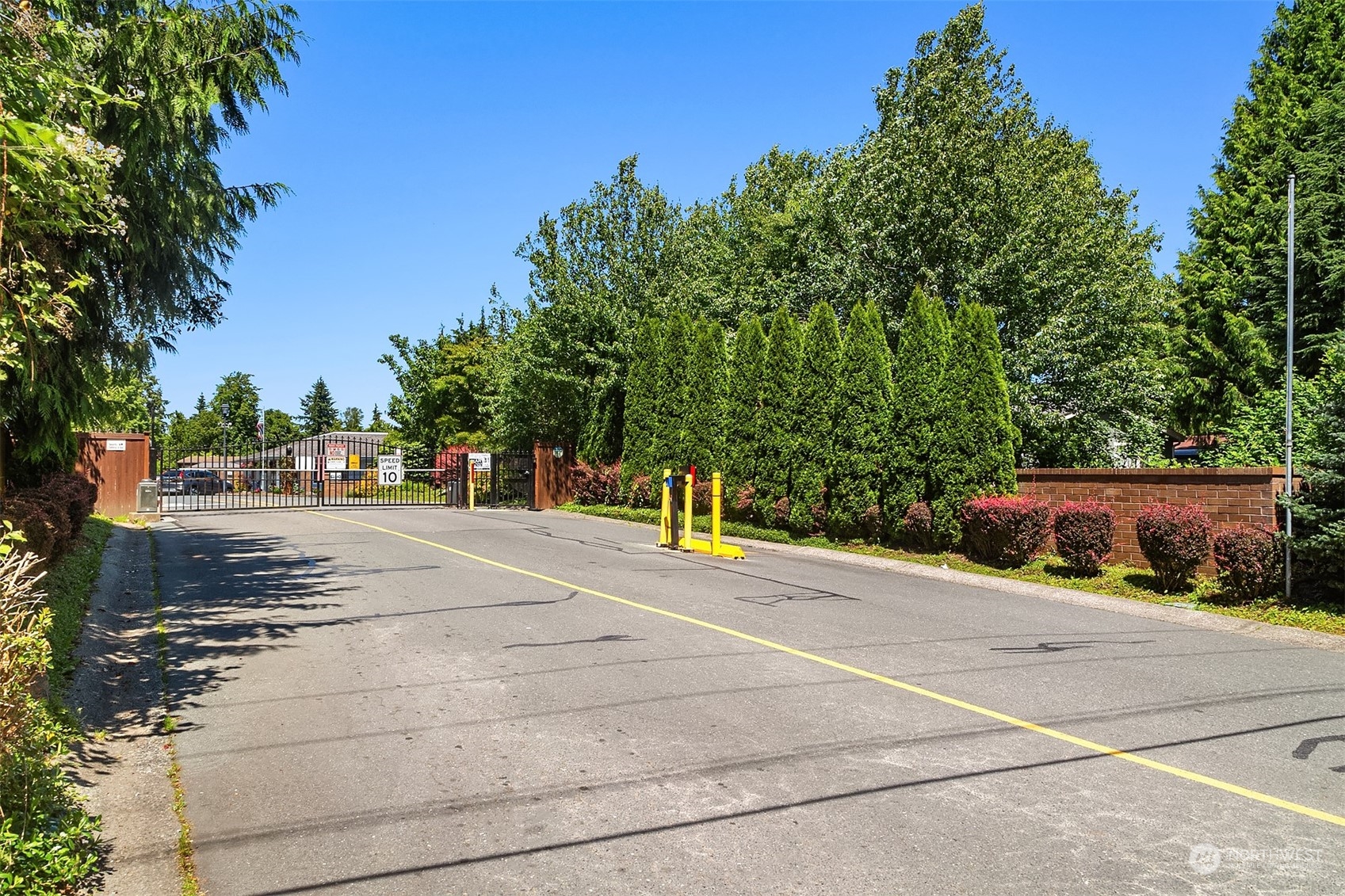 815 Southwest 124th Street, Unit 149 Everett, WA 98204 - Photo 29 of 35 a view of street with cars