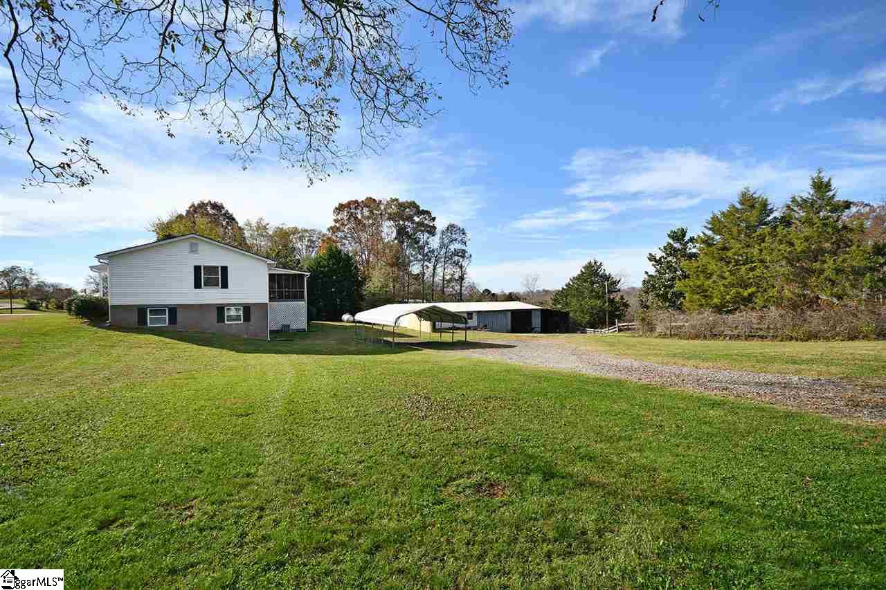 174 Gantt Springs Road Liberty, SC 29657 - Photo 3 of 36