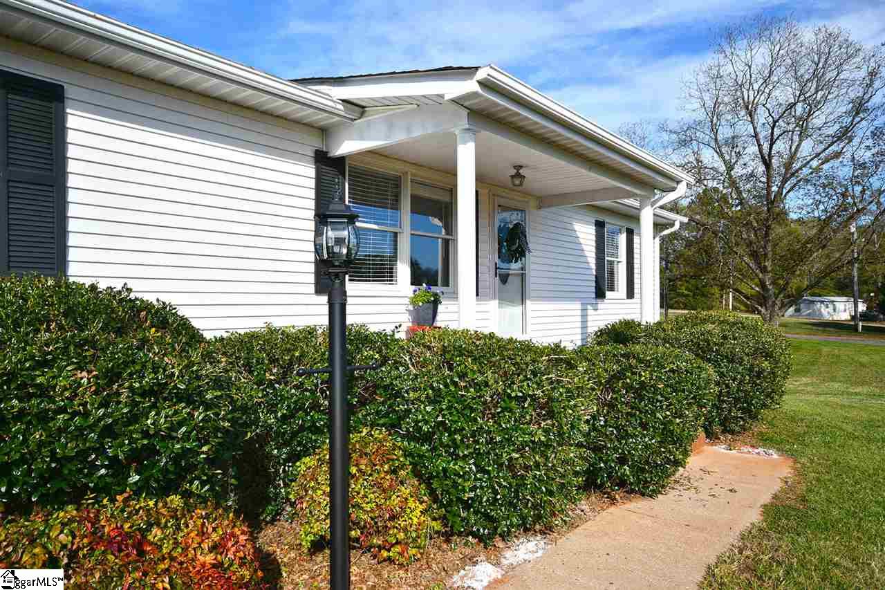 174 Gantt Springs Road Liberty, SC 29657 - Photo 5 of 36