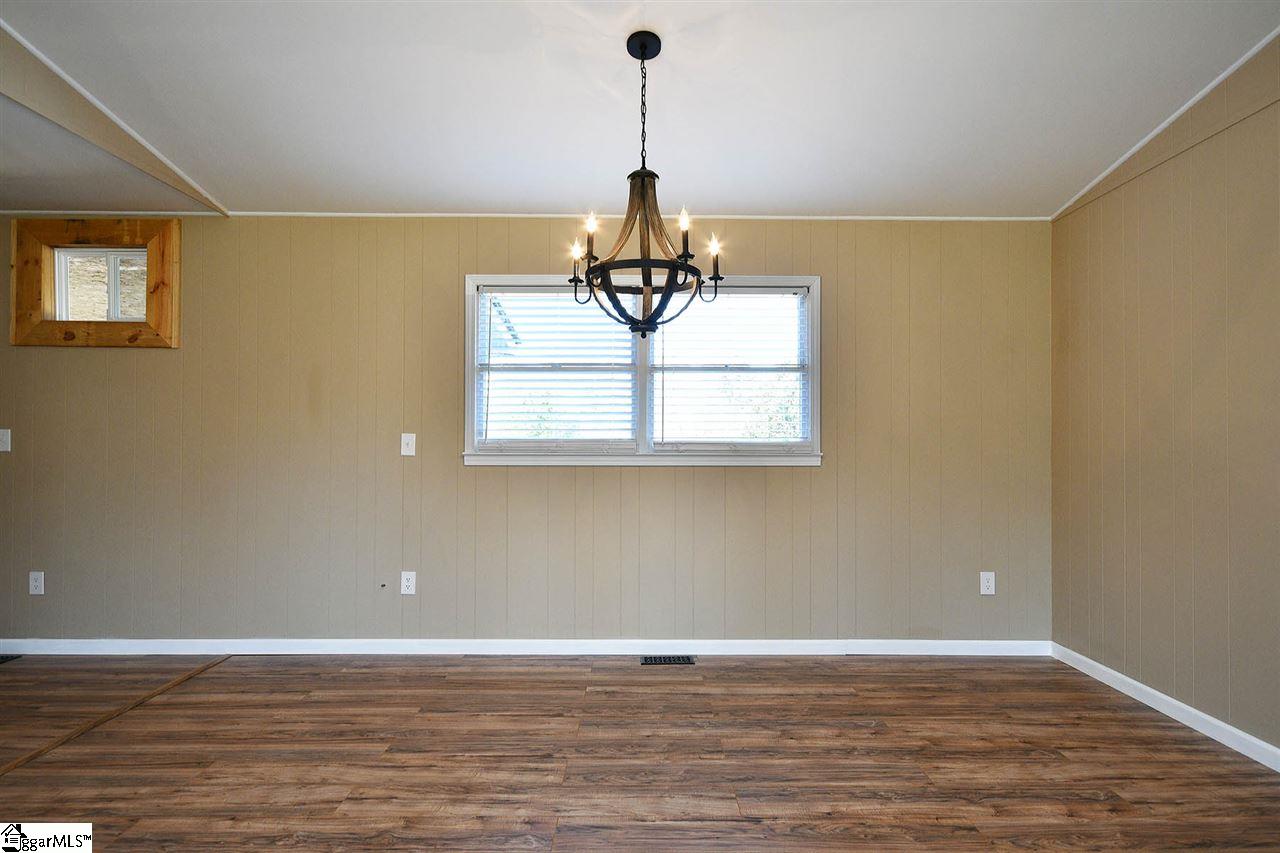 174 Gantt Springs Road Liberty, SC 29657 - Photo 9 of 36