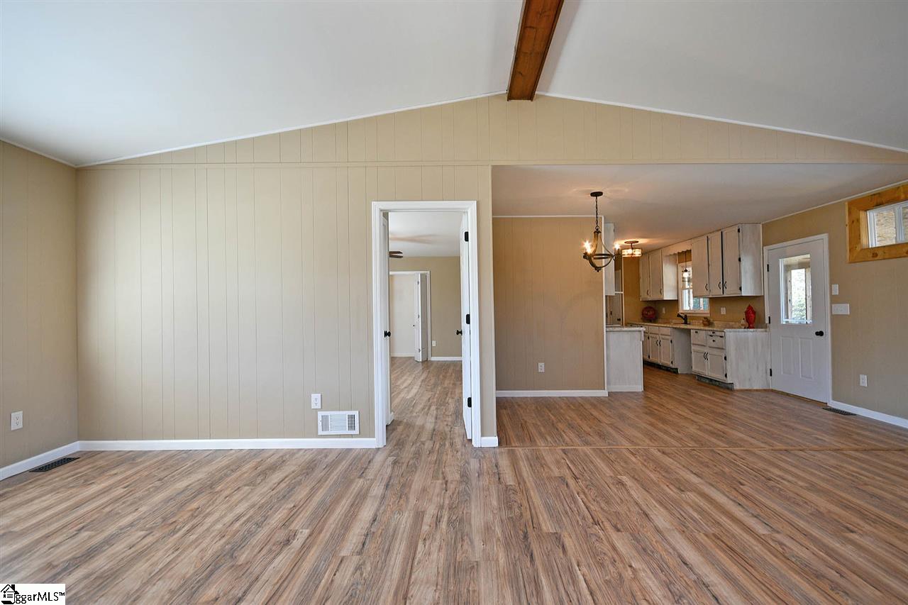 174 Gantt Springs Road Liberty, SC 29657 - Photo 10 of 36