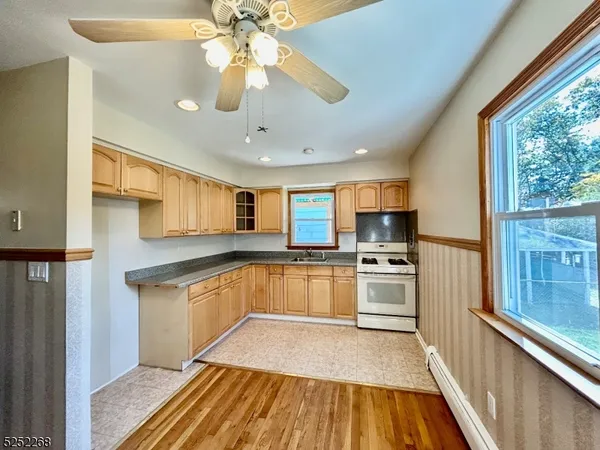 $2,300 | 73 West New Street, Unit 1, Rockaway, NJ 07866