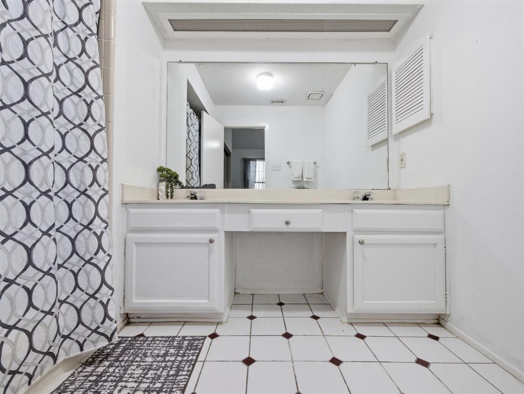 234 Samuel Boulevard, Unit 4 Coppell, TX 75019 - Photo 16 of 27