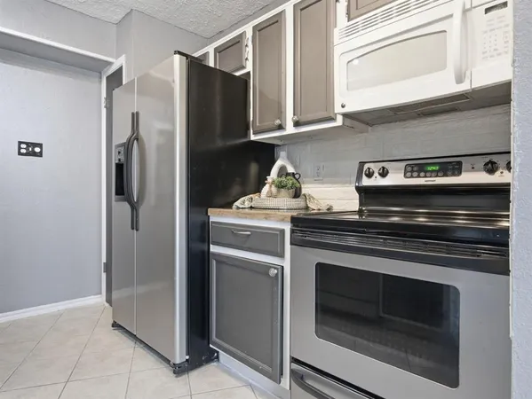 $239,000 | 234 Samuel Boulevard, Unit 4, Coppell, TX 75019