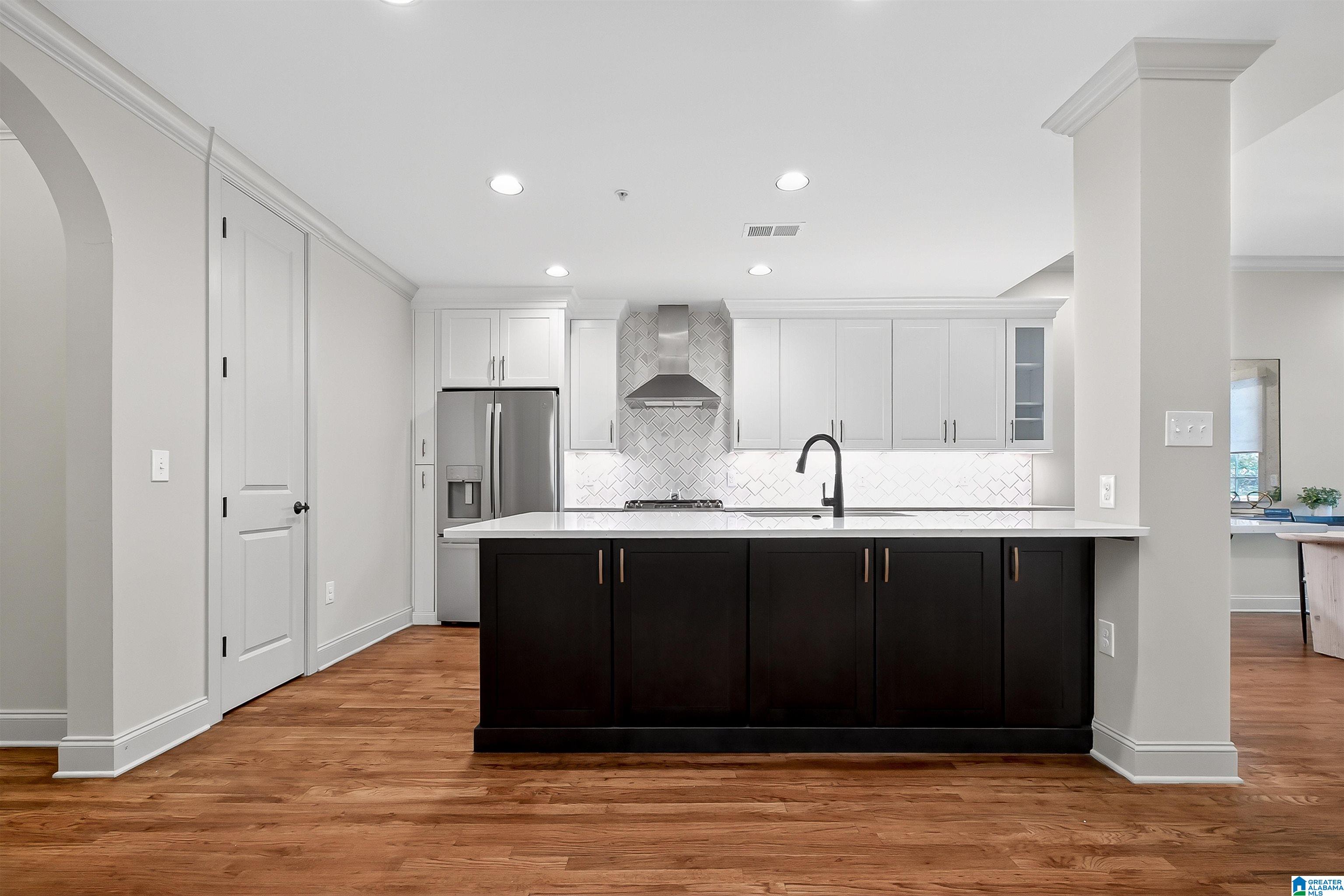 2105 Lancaster Road Birmingham, AL 35209 - Photo 11 of 53