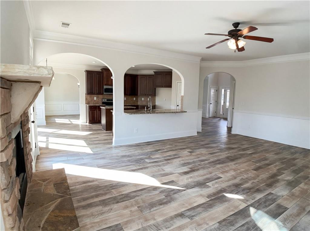 4504 Trellis View Lane Loganville, GA 30052 - Photo 9 of 28