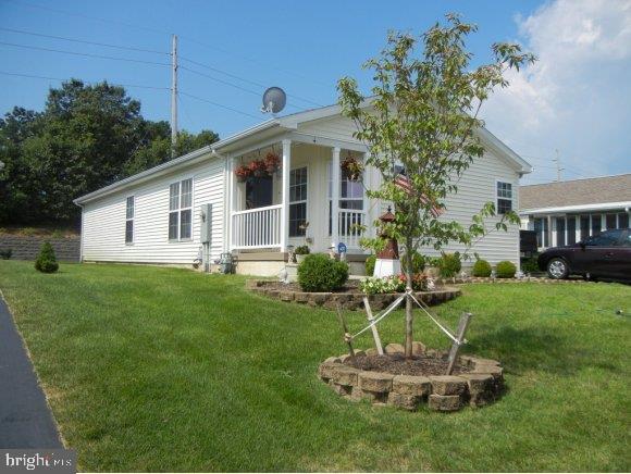 4 Spring Lake Road Manahawkin, NJ 08050 - Photo 2 of 19 Gallery Image 2