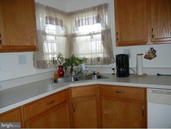 4 Spring Lake Road Manahawkin, NJ 08050 - Photo 16 of 19 Gallery Image 16