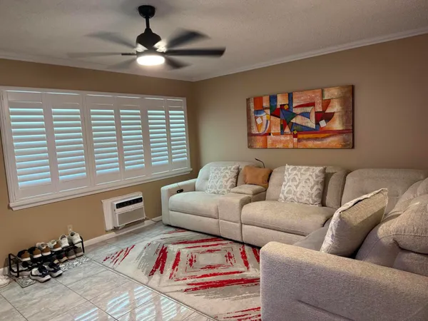 $139,000 | 362 Oakridge T, Deerfield Beach, FL 33442