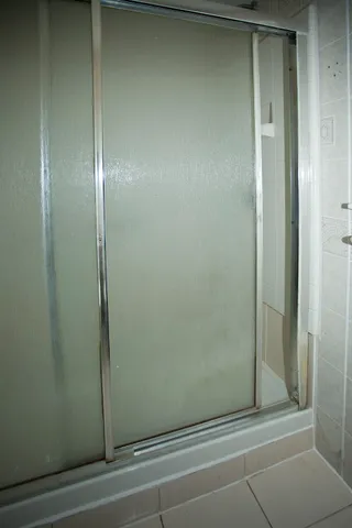 a view of back yard of the house