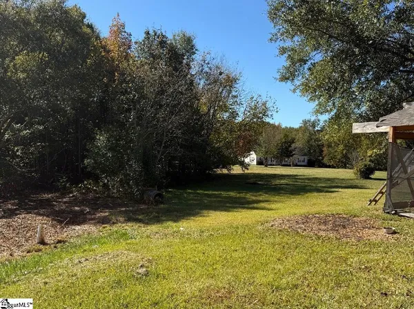 $159,000 | 3072 Old Furnace Road, Boiling Springs, SC 29316