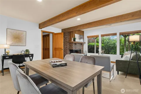 $1,988,000 | 4730 154th Place Southeast, Bellevue, WA 98006
