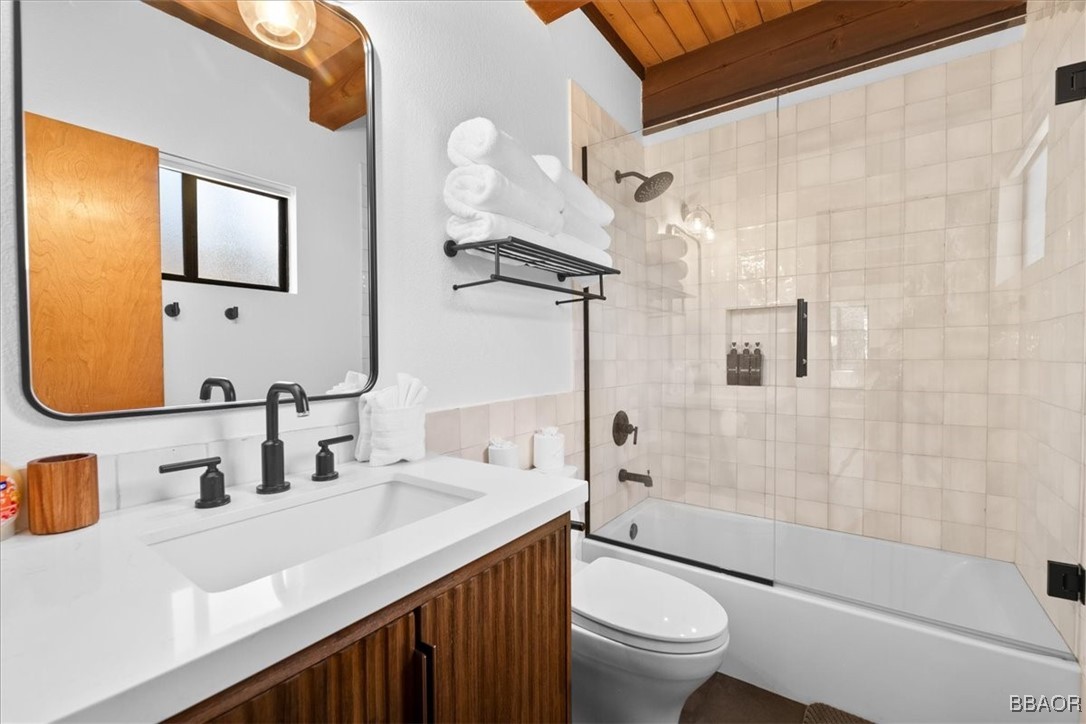 1635 Cascade Road Big Bear City, CA 92314 - Photo 12 of 22