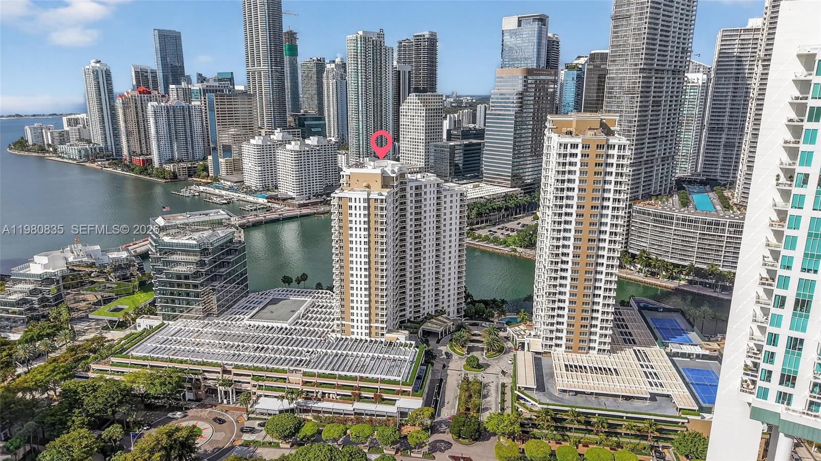 701 Brickell Key Boulevard, Unit LPH06 Miami, FL 33131 - Photo 38 of 40