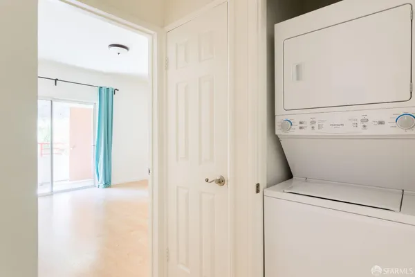 $3,650 | 240 Caldecott Lane, Unit 108, Oakland, CA 94618