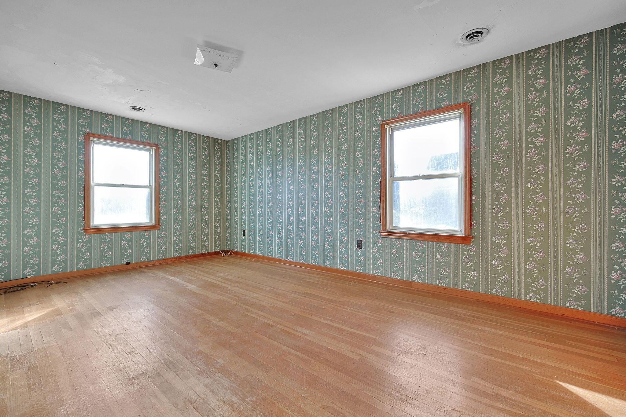 11802 Main Street Adelphi, OH 43101 - Photo 31 of 43 31-web-or-mls-11802-main-st