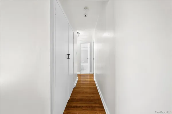 $299,000 | 142-35 84th Drive, Unit 6B | Briarwood