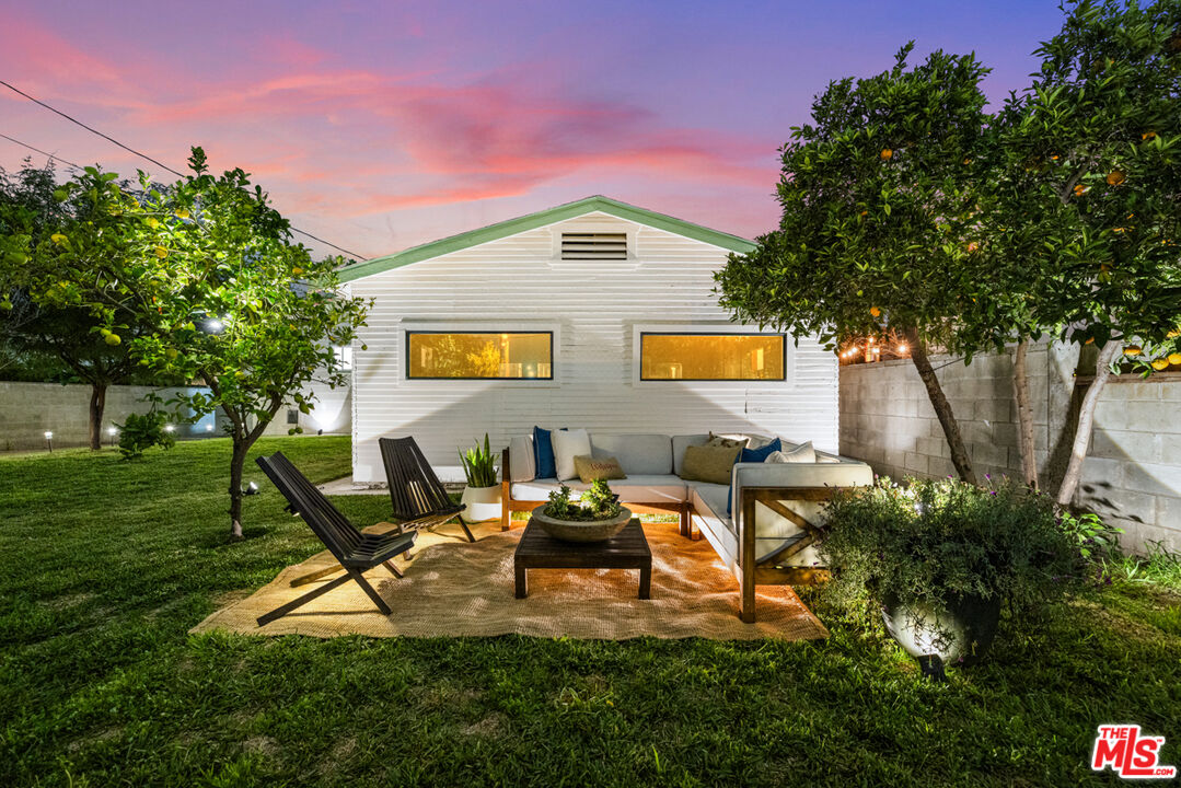 612 Romulo Street Los Angeles, CA 90065 - Photo 23 of 33