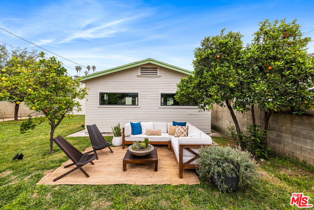 612 Romulo Street Los Angeles, CA 90065 - Photo 24 of 33