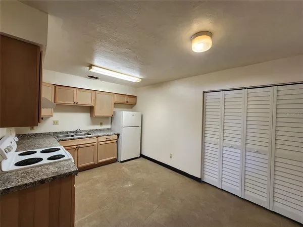 $950 | 5817 Northwest 23rd Terrace, Unit 1, Gainesville, FL 32653