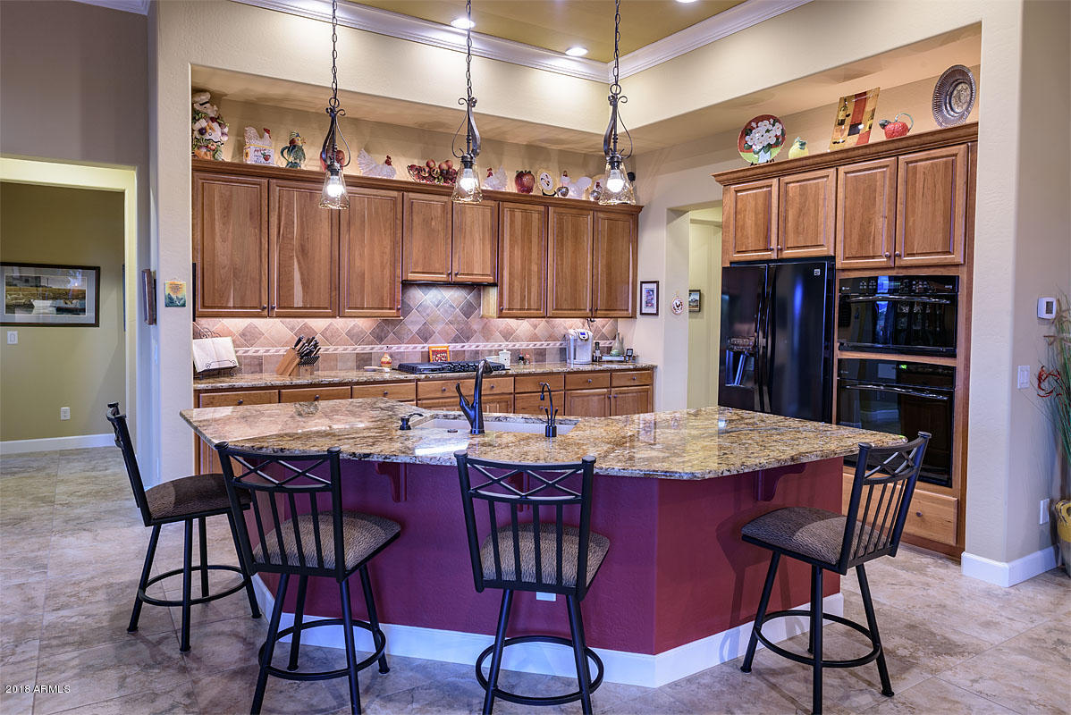 16768 West Berkeley Road Goodyear, AZ 85395 - Photo 15 of 34 Kitchen