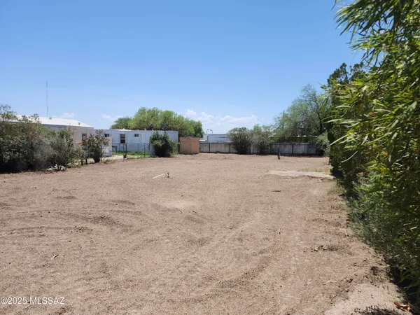 $90,000 | 2881 West Diamond Street, Unit 7, Tucson, AZ 85705