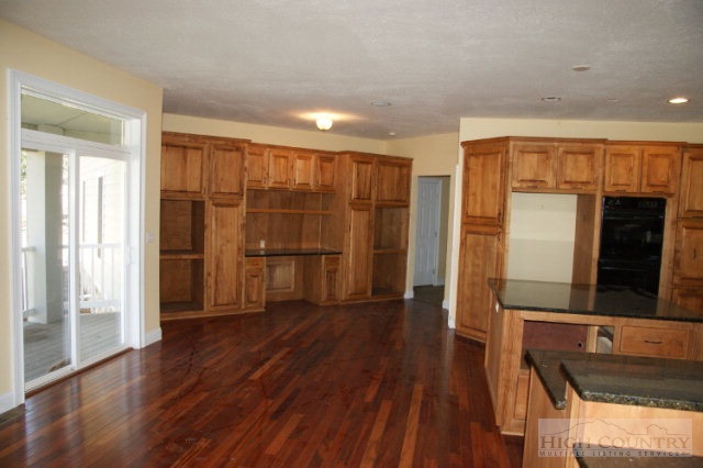 409 Russelton Road Boone, NC 28607 - Photo 10 of 20