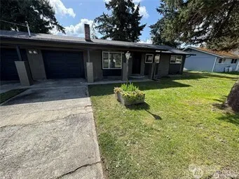 $2,350 | 7815 3rd Avenue Southeast, Unit A, Lacey, WA 98503