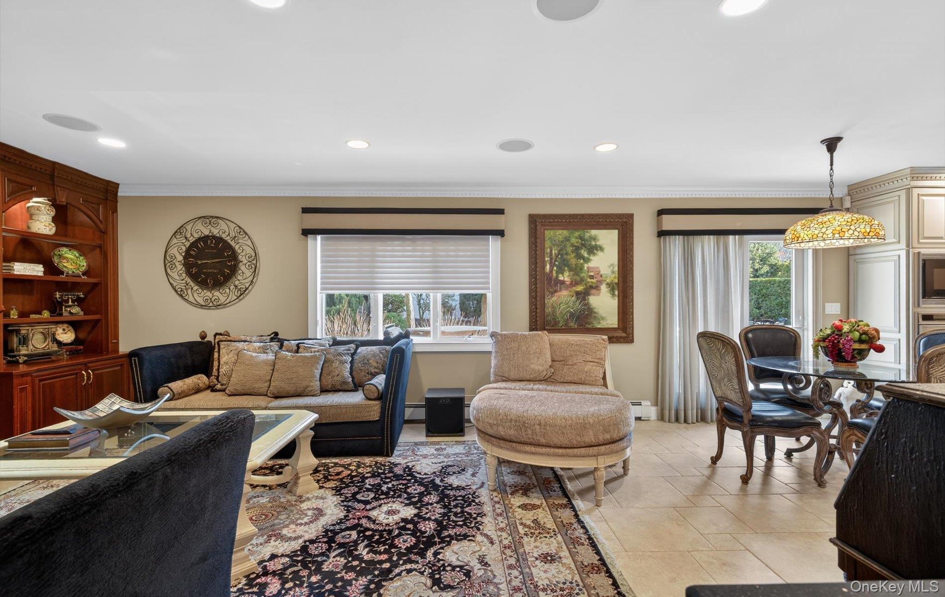 18 Chardonnay Road Commack, NY 11725 - Photo 18 of 50