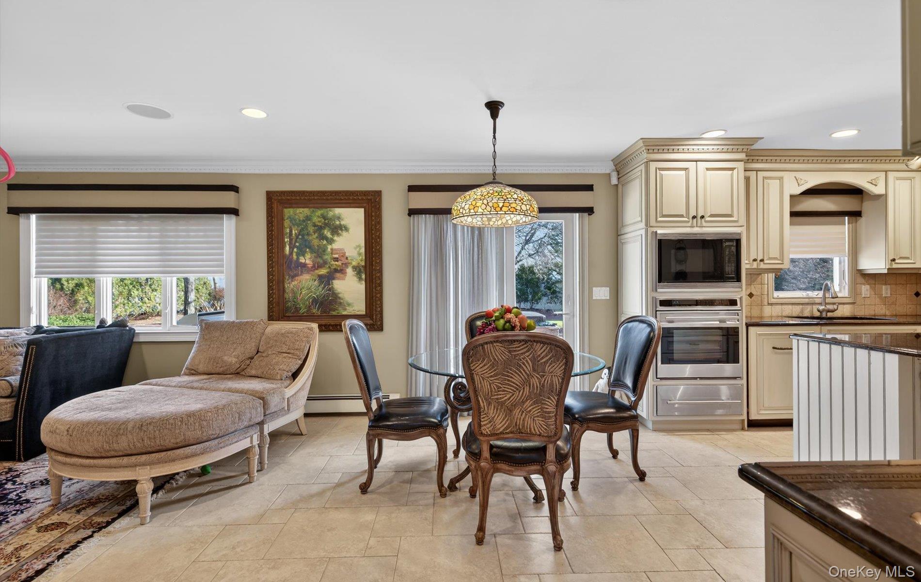 18 Chardonnay Road Commack, NY 11725 - Photo 20 of 50