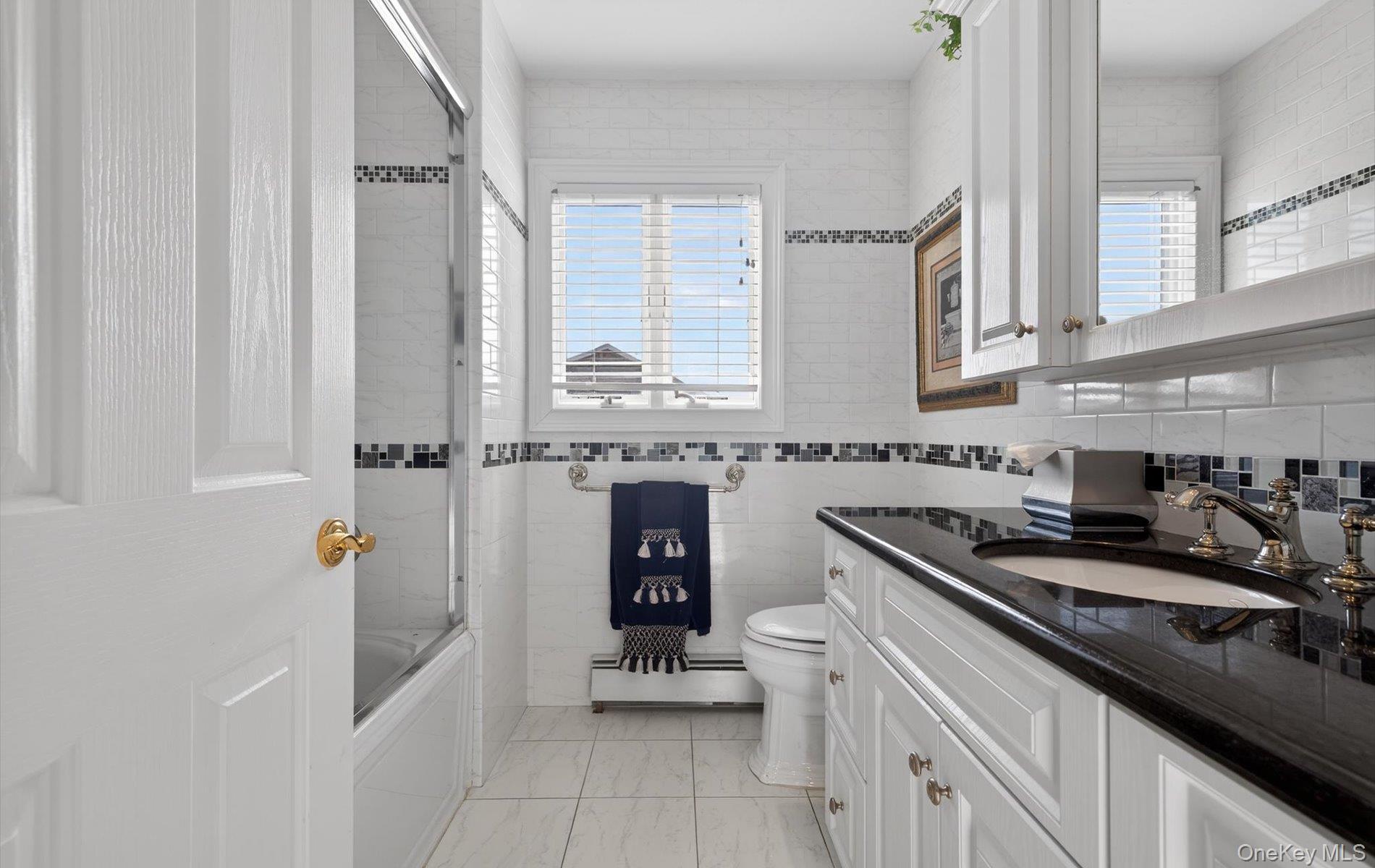 18 Chardonnay Road Commack, NY 11725 - Photo 45 of 50