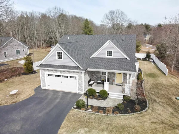 $1,039,000 | 8 Grover Lane, Kittery, ME 03904