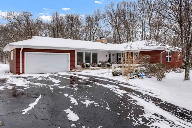 $439,900 | 5150 Guilford Road, Rockford, IL 61107