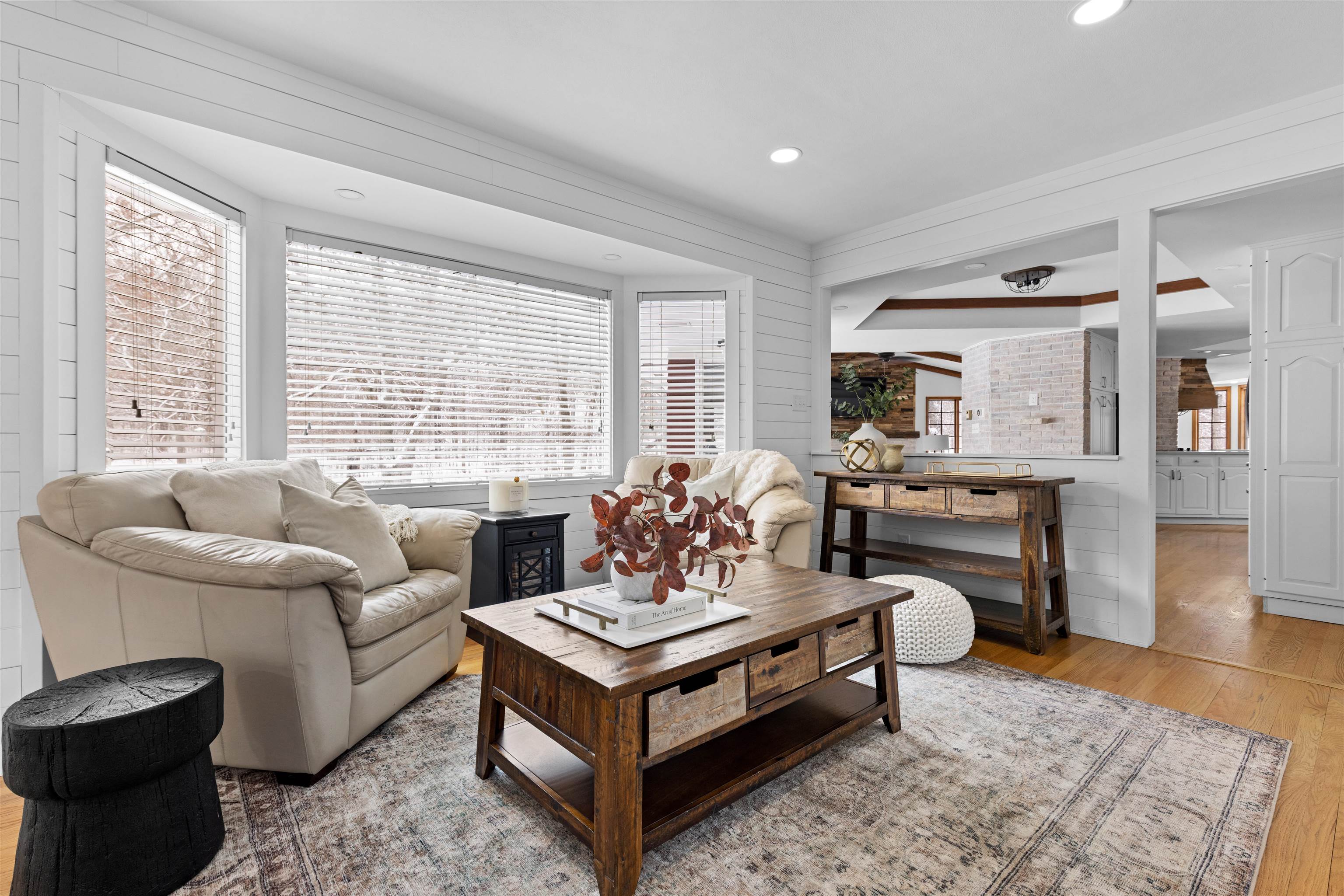 5150 Guilford Road Rockford, IL 61107 - Photo 13 of 33 a living room with furniture and a large window