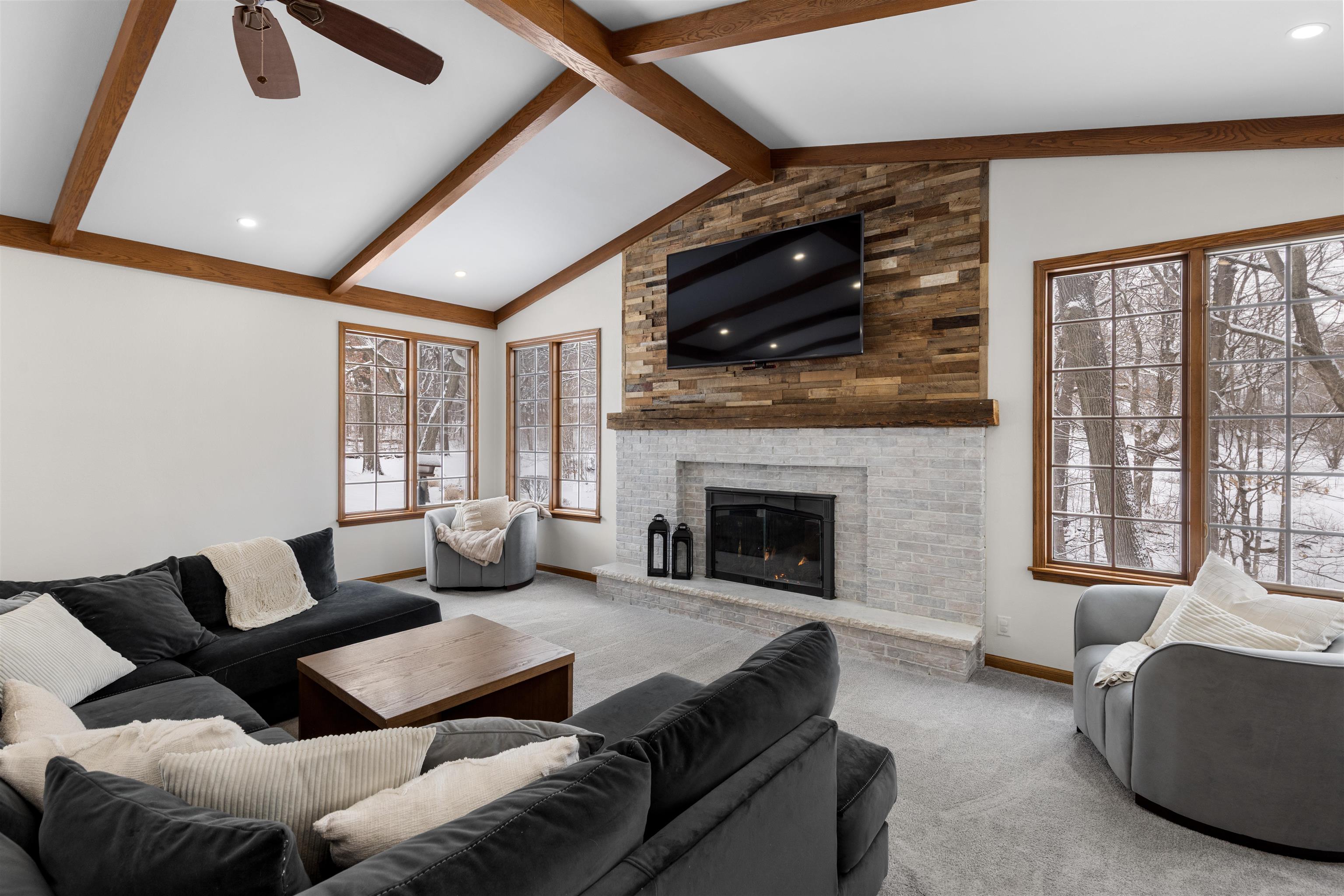 5150 Guilford Road Rockford, IL 61107 - Photo 10 of 33