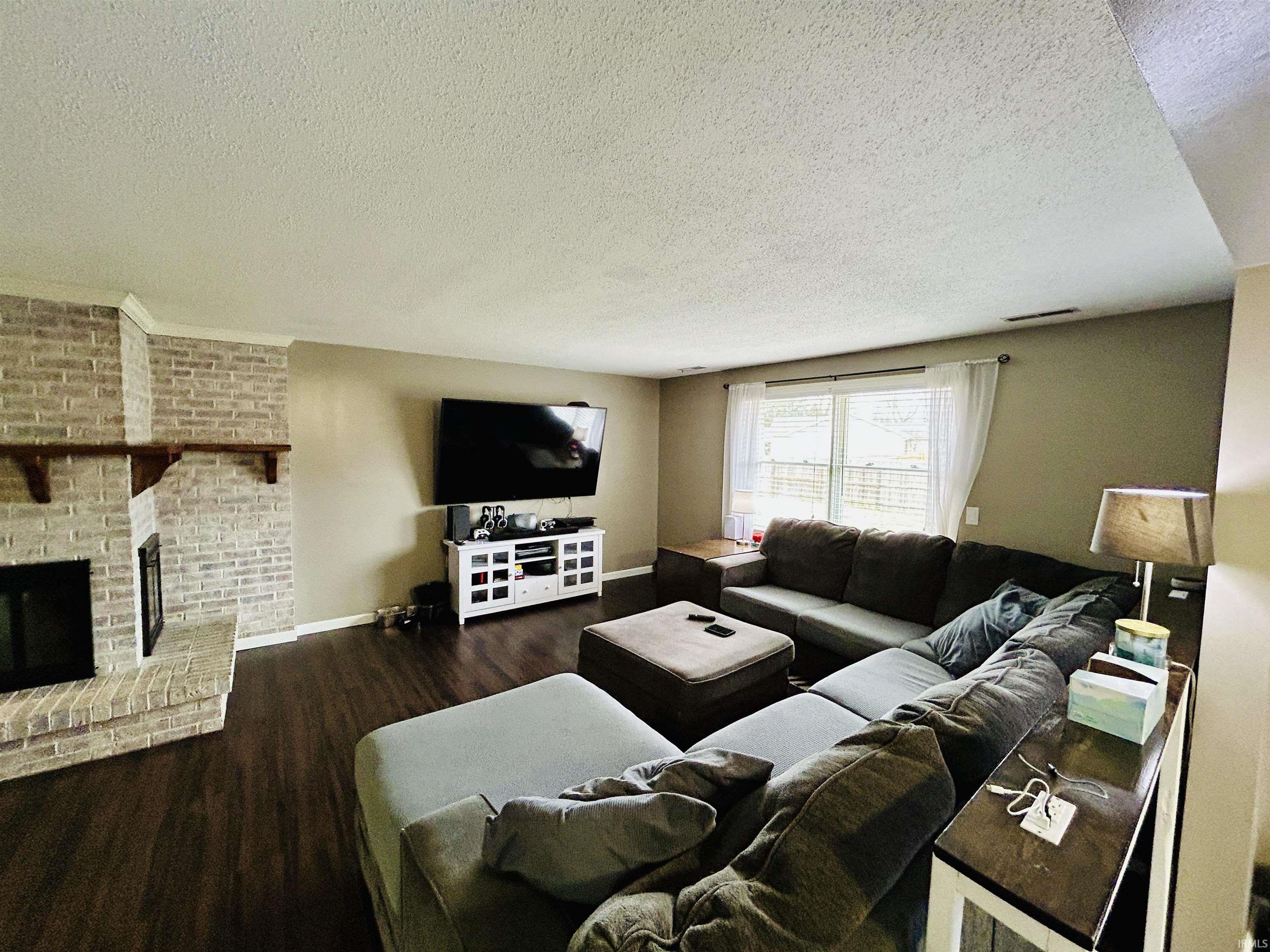 5619 Roaring Fork Run Fort Wayne, IN 46825 - Photo 5 of 30