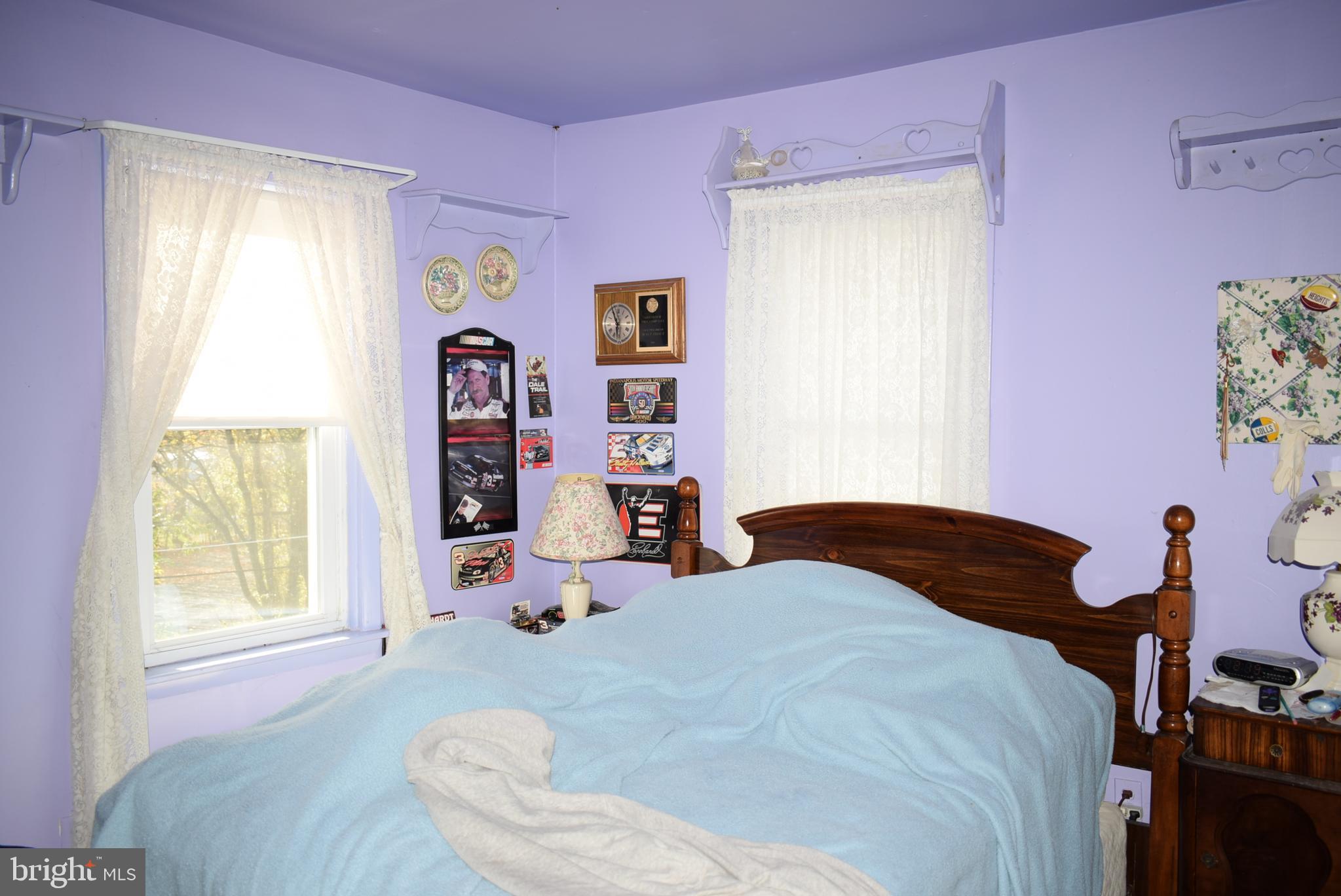 202 Berlin Road Clementon, NJ 08021 - Photo 16 of 25 2nd bedroom