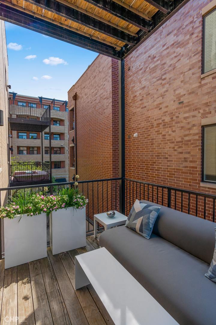 6 North Throop Street, Unit 3N Chicago, IL 60607 - Photo 14 of 21