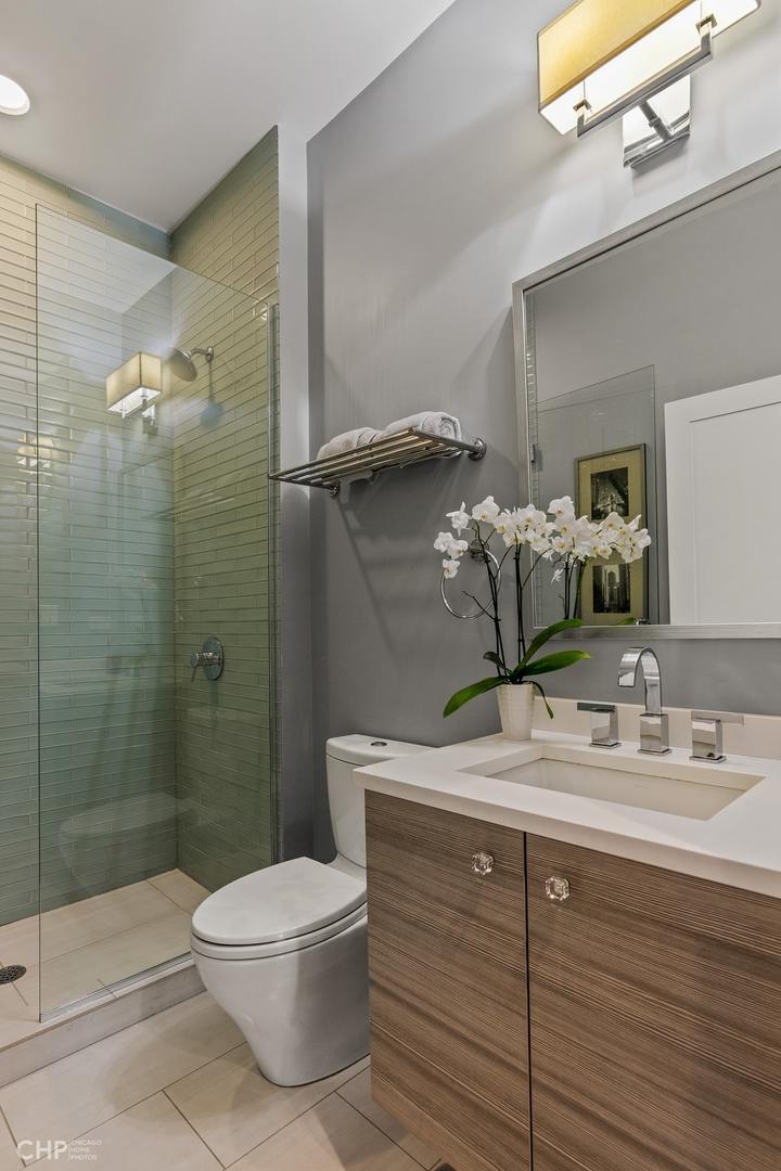 6 North Throop Street, Unit 3N Chicago, IL 60607 - Photo 19 of 21