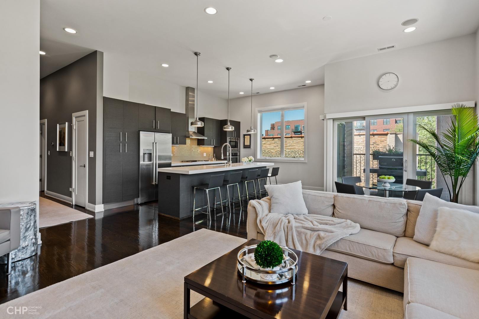 6 North Throop Street, Unit 3N Chicago, IL 60607 - Photo 4 of 21